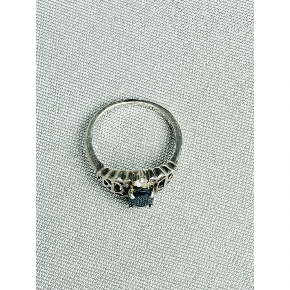 Sterling Silver Size 6 Ring With Dark Blue/Black‎ Faux Stone NVC .925